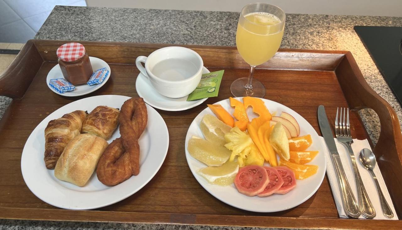 Pare Lodge Tahiti Pirae 외부 사진