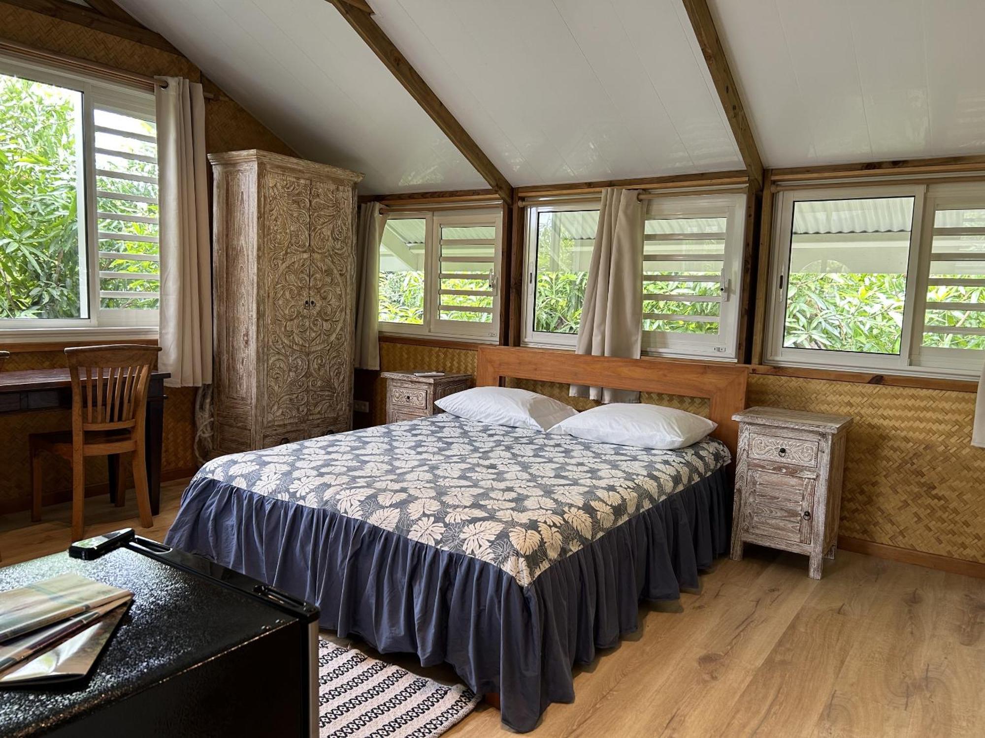 Pare Lodge Tahiti Pirae 외부 사진
