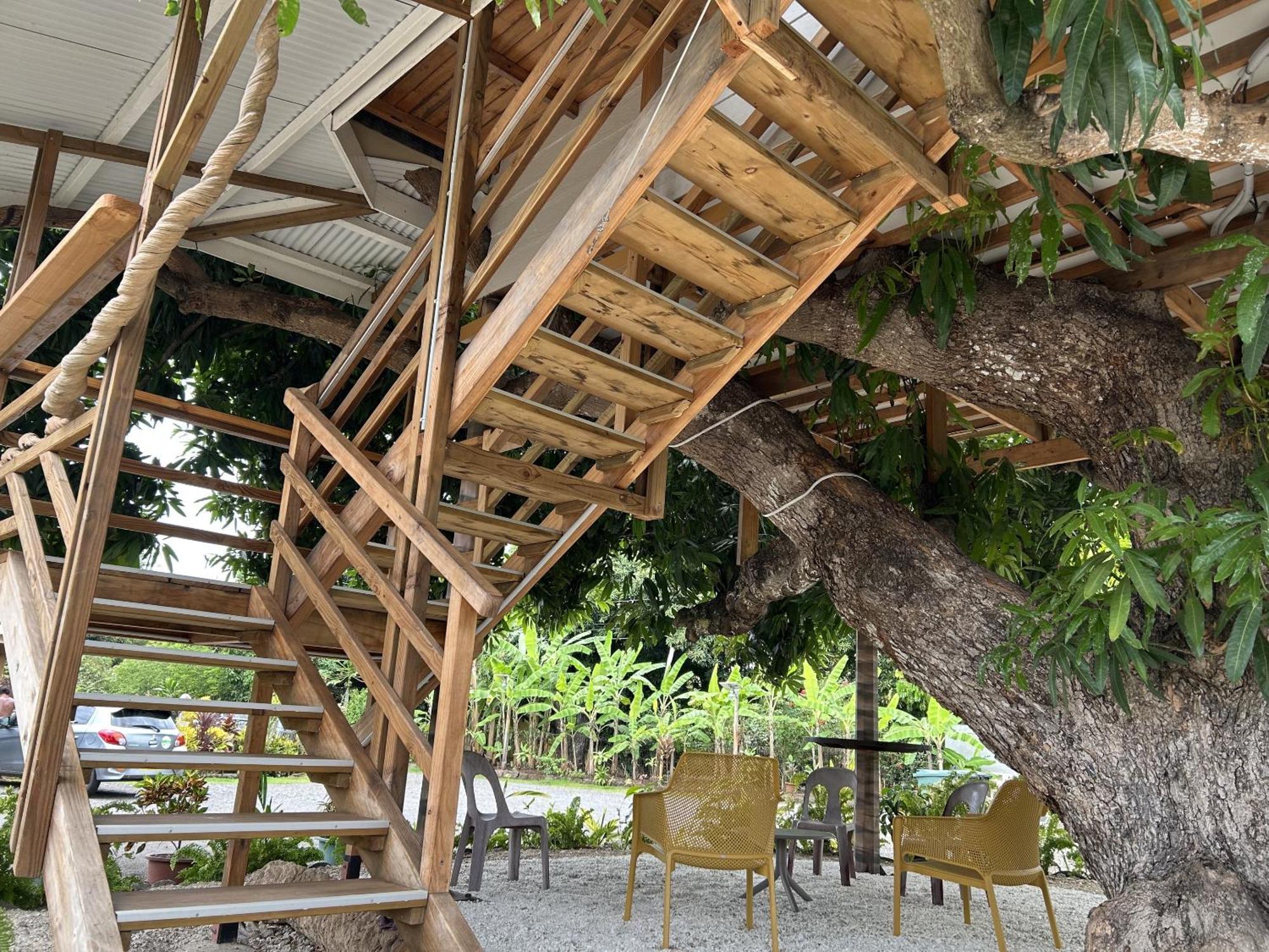 Pare Lodge Tahiti Pirae 객실 사진